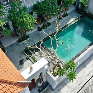 Casa de hóspedes Sandat Living Canggu